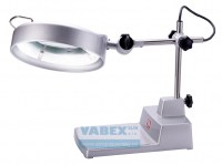 Lampa se z&aacute;řivkou a lupou VHL-30TEB